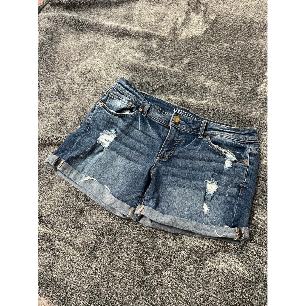 Aeropostale Boyfriend Denim Shorts Medium Wash Distressed Cuffed Blue Size 8